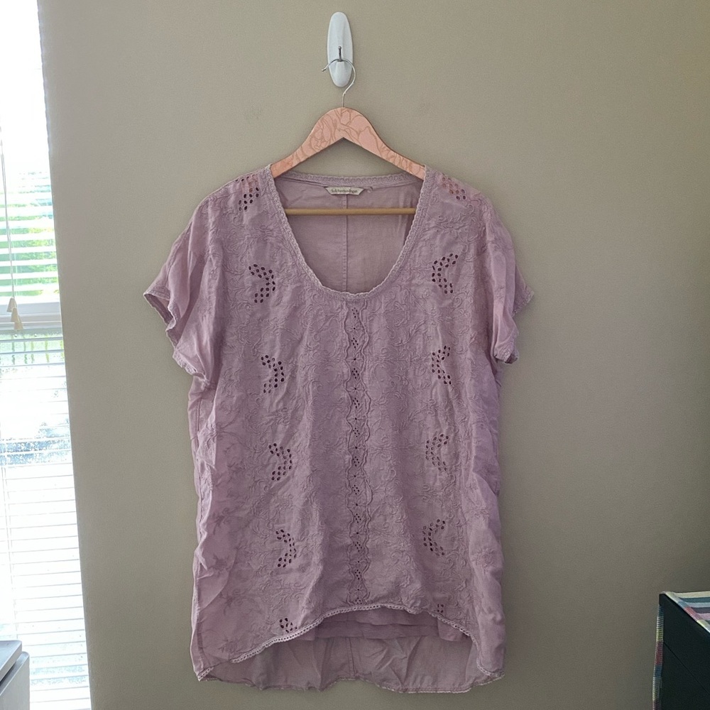 Soft Surroundings Pink Eyelet Sheer Overlay Short Sleeve Tunic Top Size Medium
